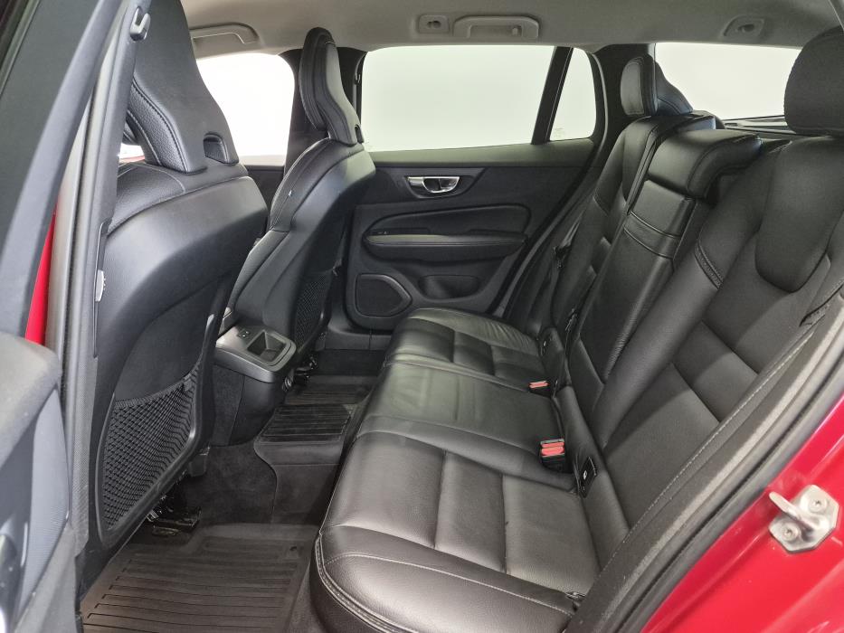 VOLVO V60 Cross Country 2019