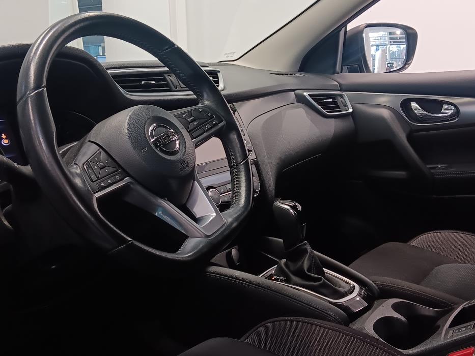 NISSAN Qashqai 2018