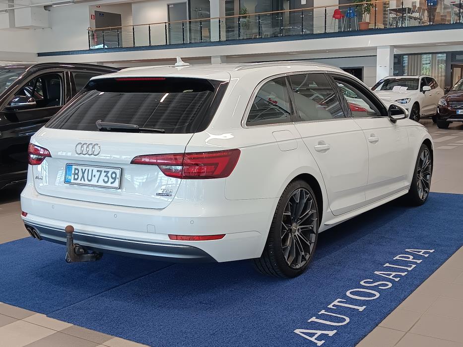 AUDI A4 2018