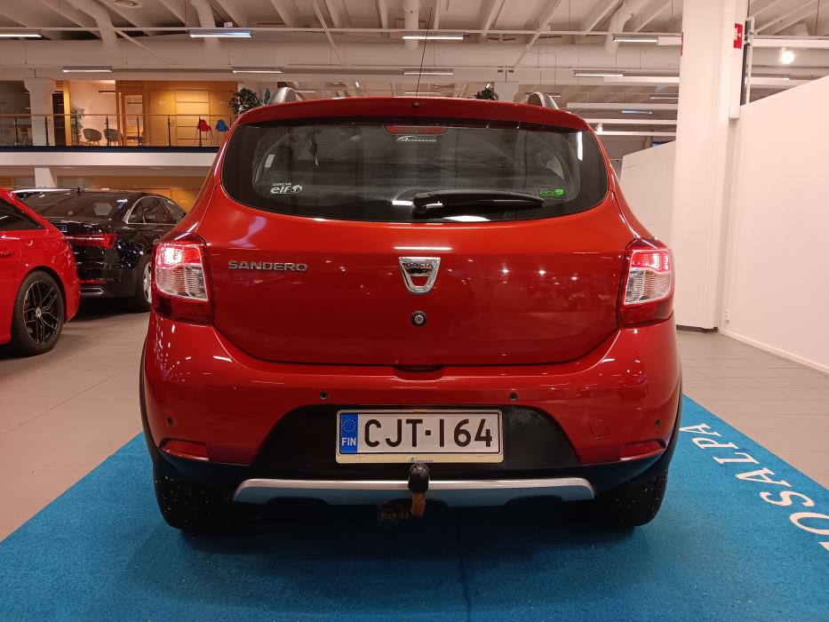 DACIA Sandero 2015