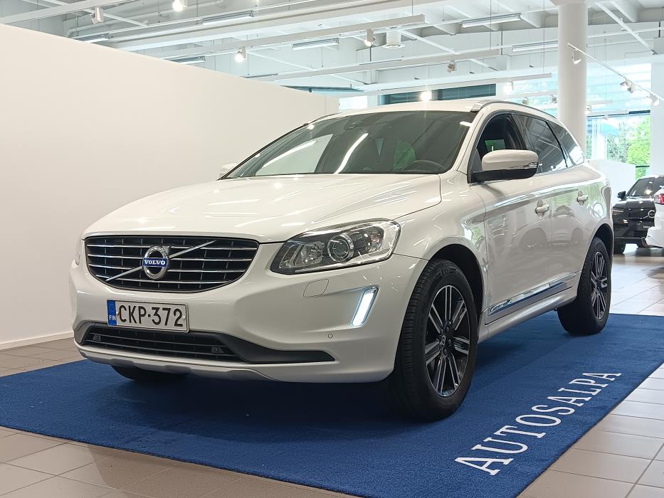 VOLVO XC60 2017