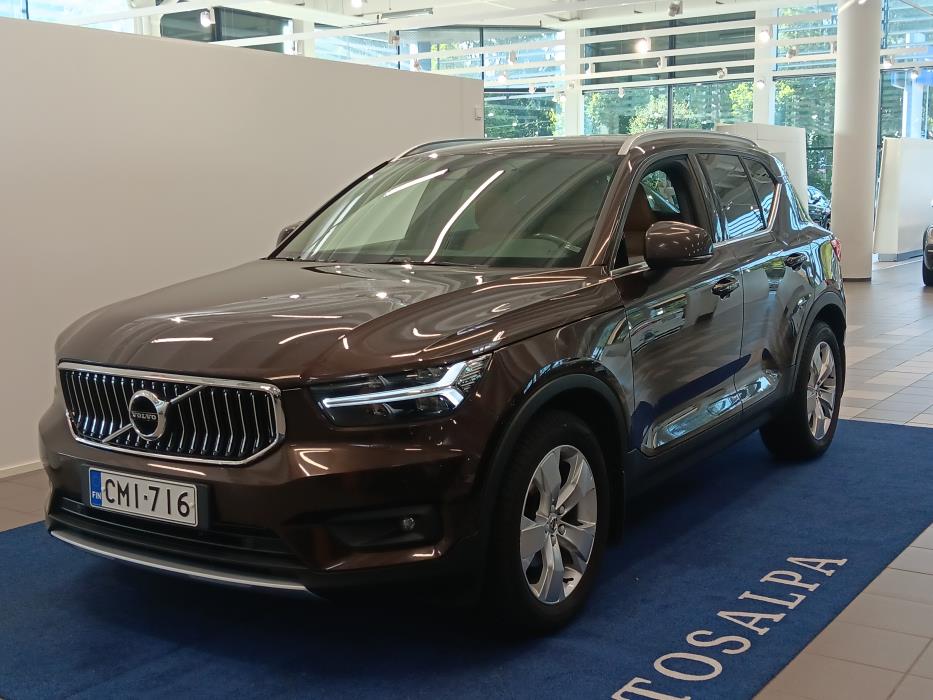 VOLVO XC40 2019