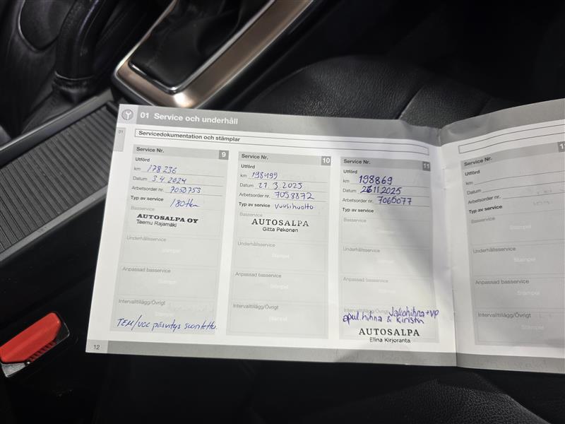 VOLVO V40 Cross Country 2016