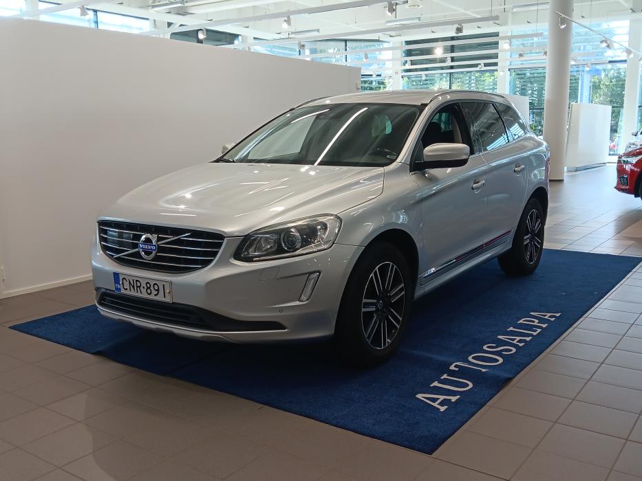 VOLVO XC60 2017