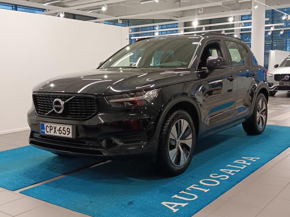 VOLVO XC40 2022