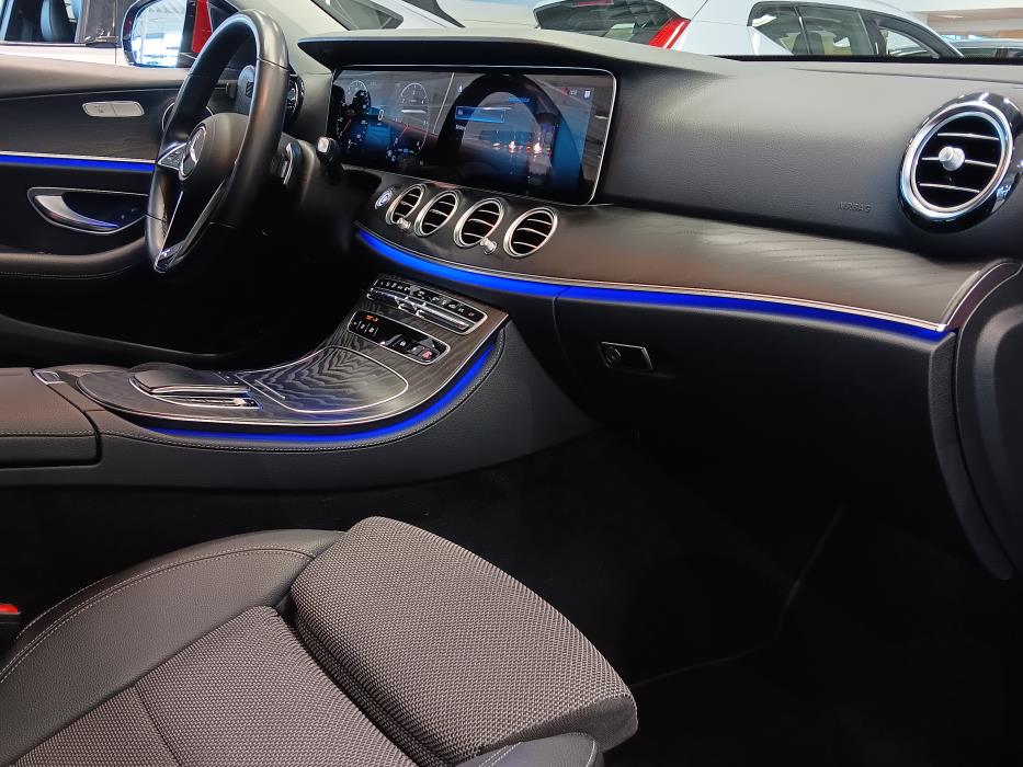 MERCEDES-BENZ E 2023