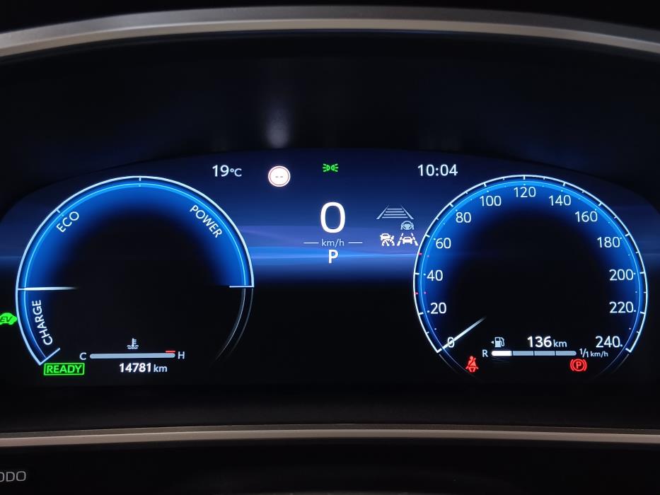 TOYOTA Corolla Cross 2024