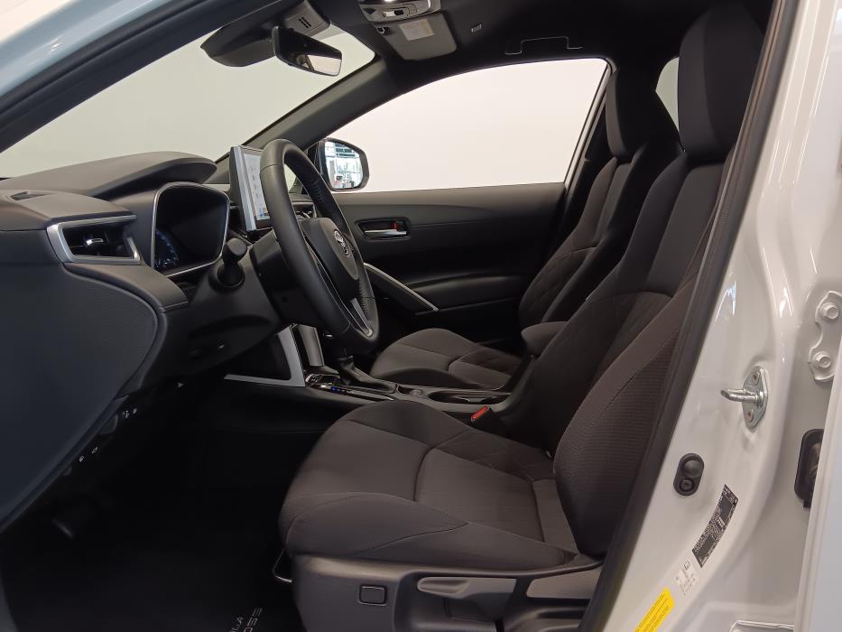 TOYOTA Corolla Cross 2024