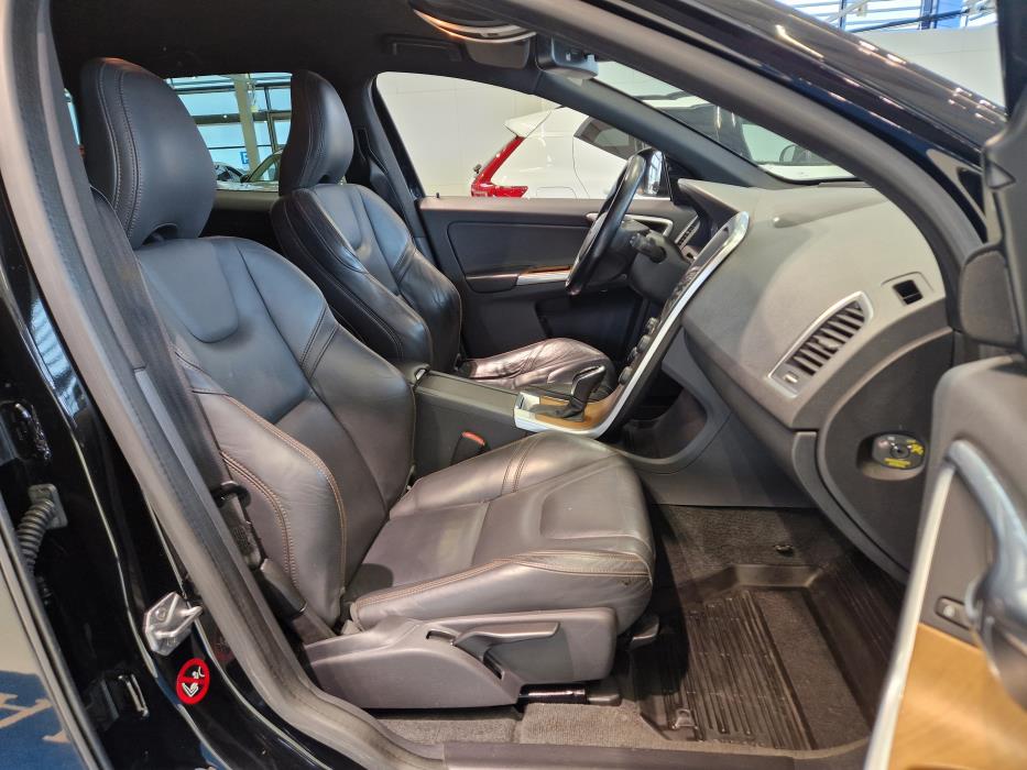 VOLVO XC60 2014