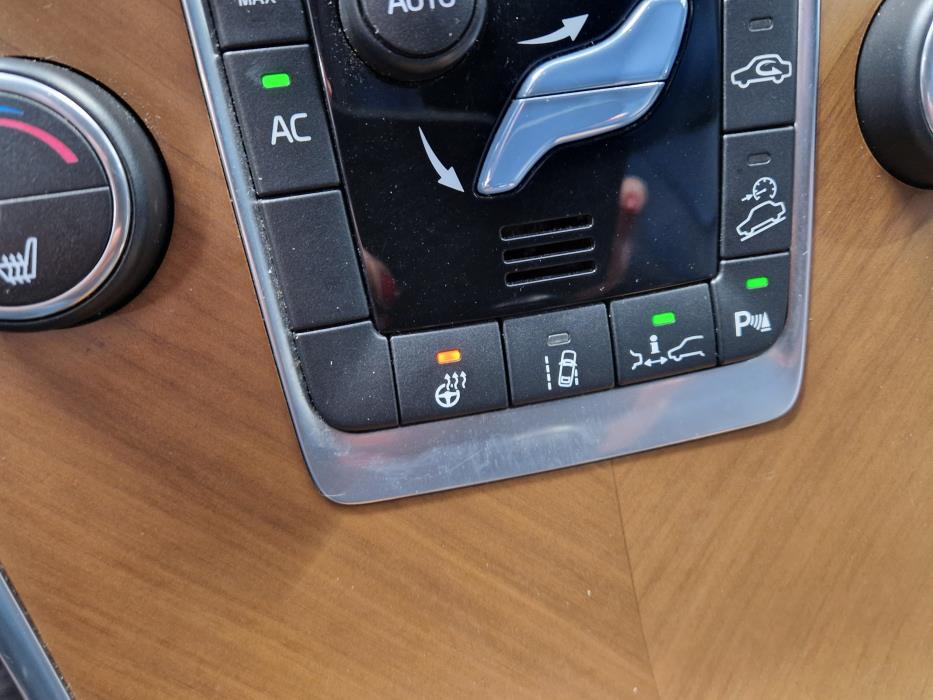 VOLVO XC60 2014