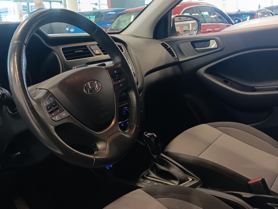 HYUNDAI i20 Hatchback 2019