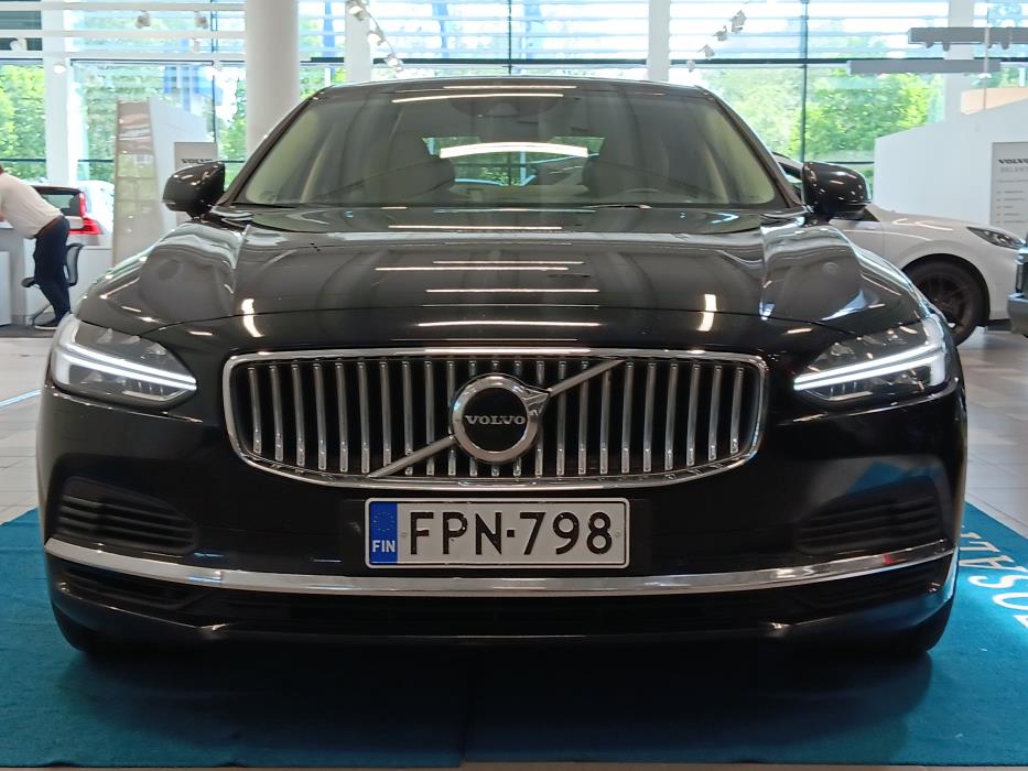 VOLVO S90 2021