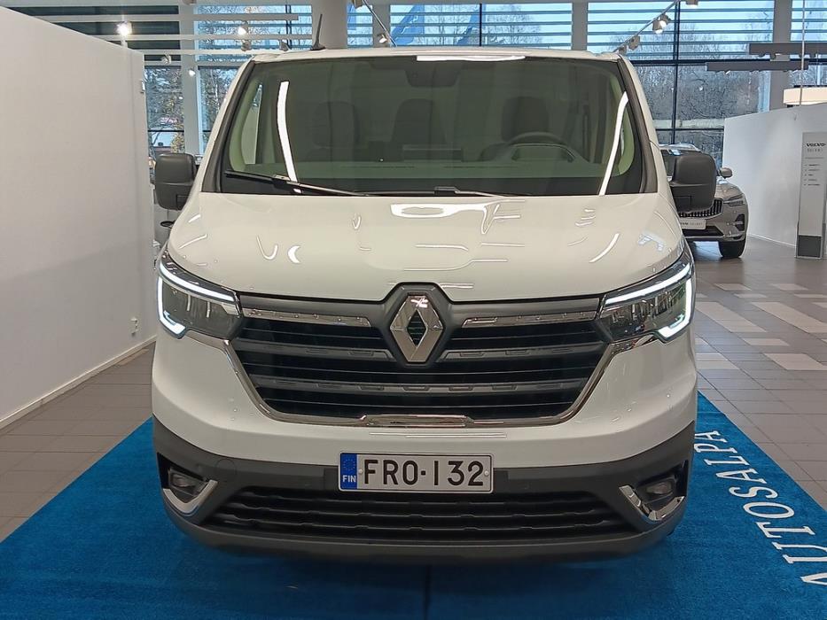 RENAULT Trafic 2023