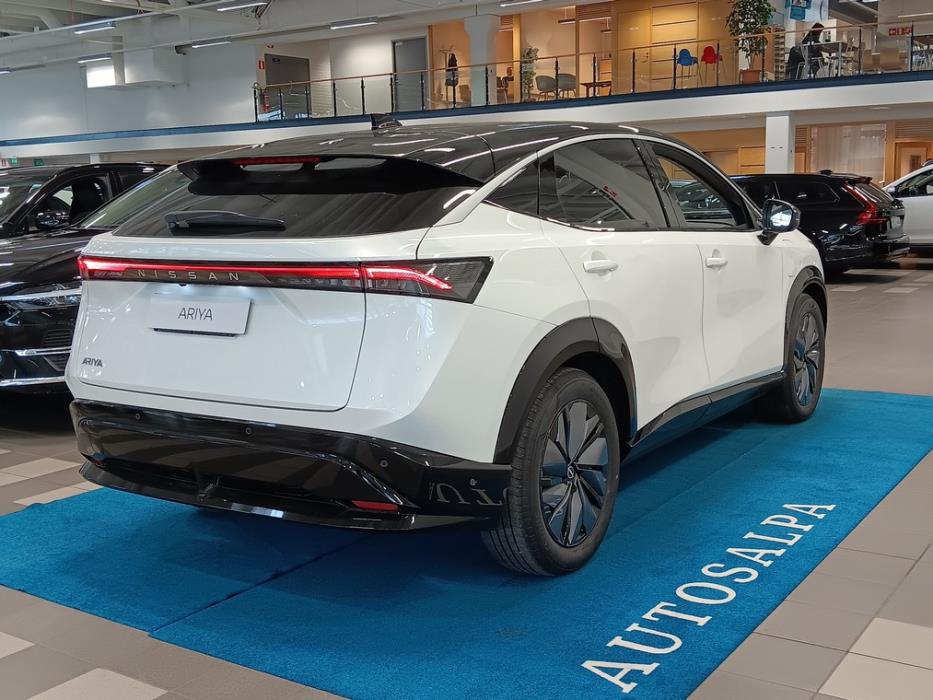 NISSAN Ariya 2025