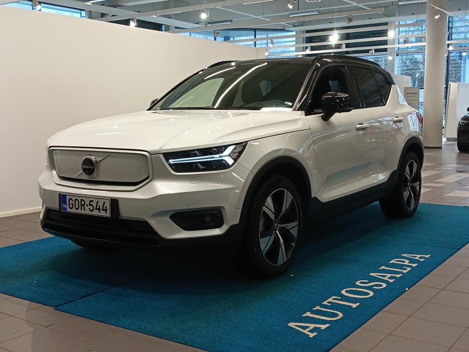 VOLVO XC40 2022