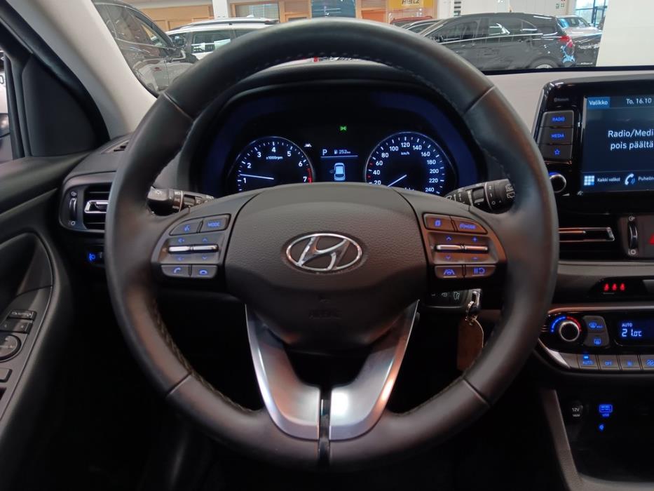 HYUNDAI i30 Wagon 2021