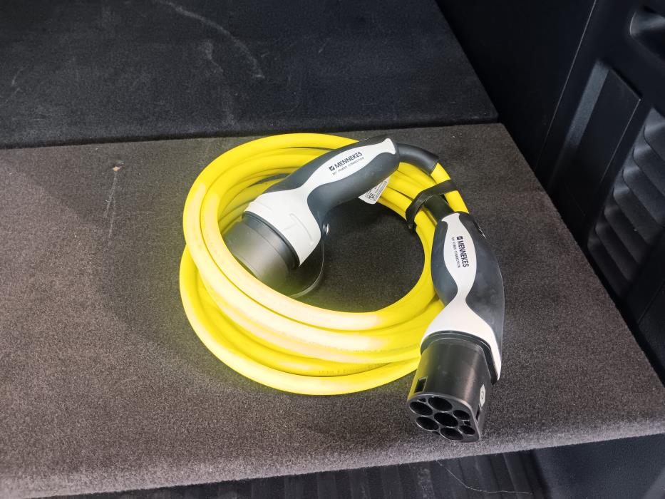 VOLKSWAGEN ID. Buzz 2024