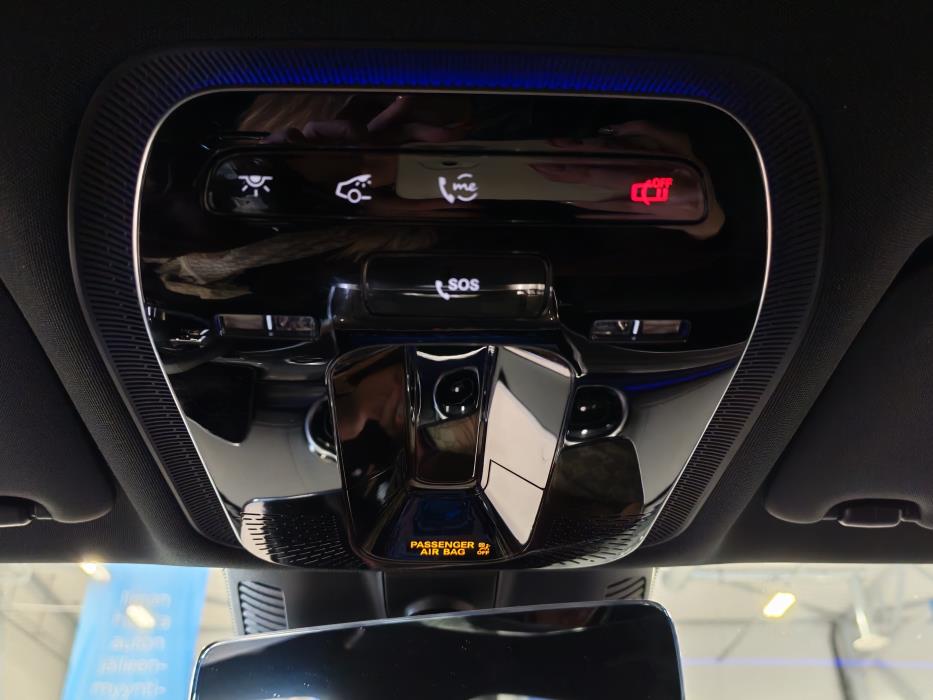 MERCEDES-BENZ C 2024