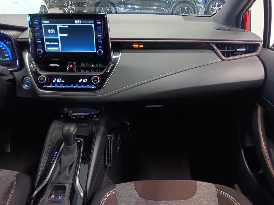 TOYOTA Corolla 2021