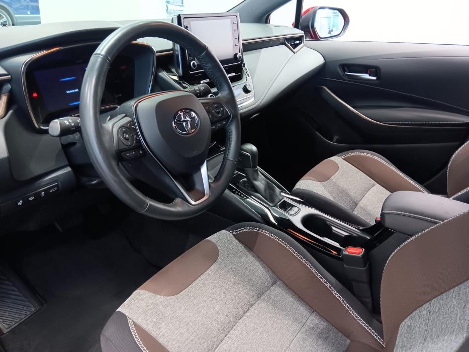 TOYOTA Corolla 2021