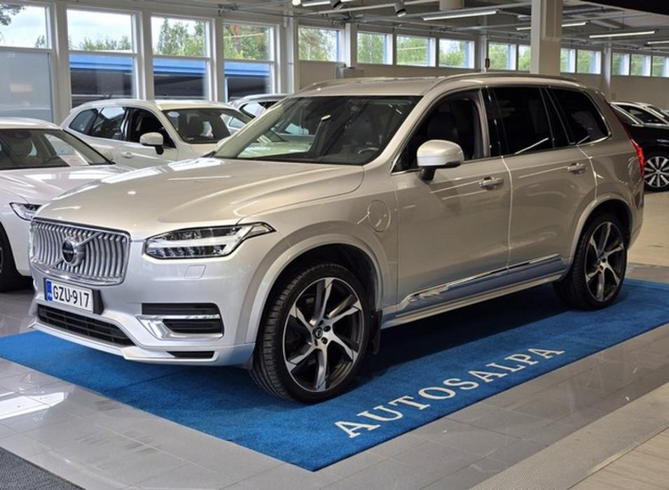 VOLVO XC90 2021