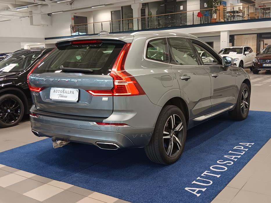 VOLVO XC60 2021