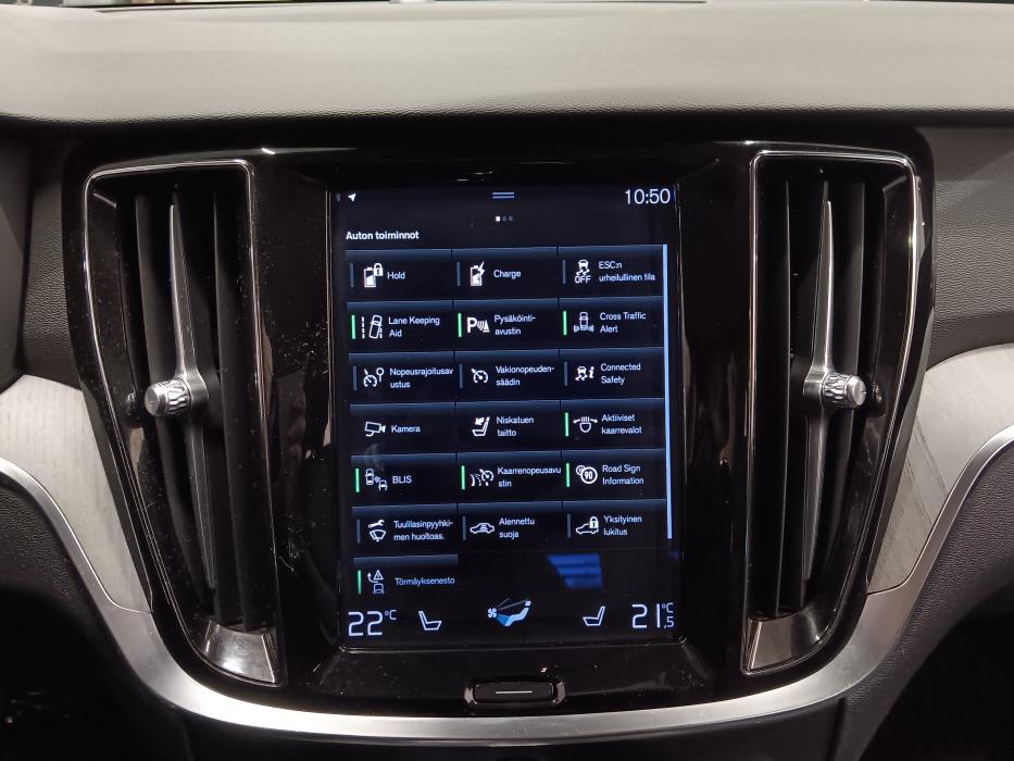 VOLVO V60 2021