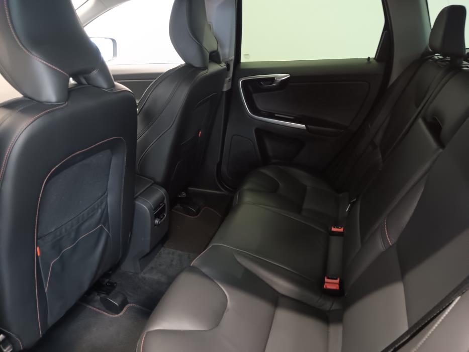 VOLVO XC60 2015