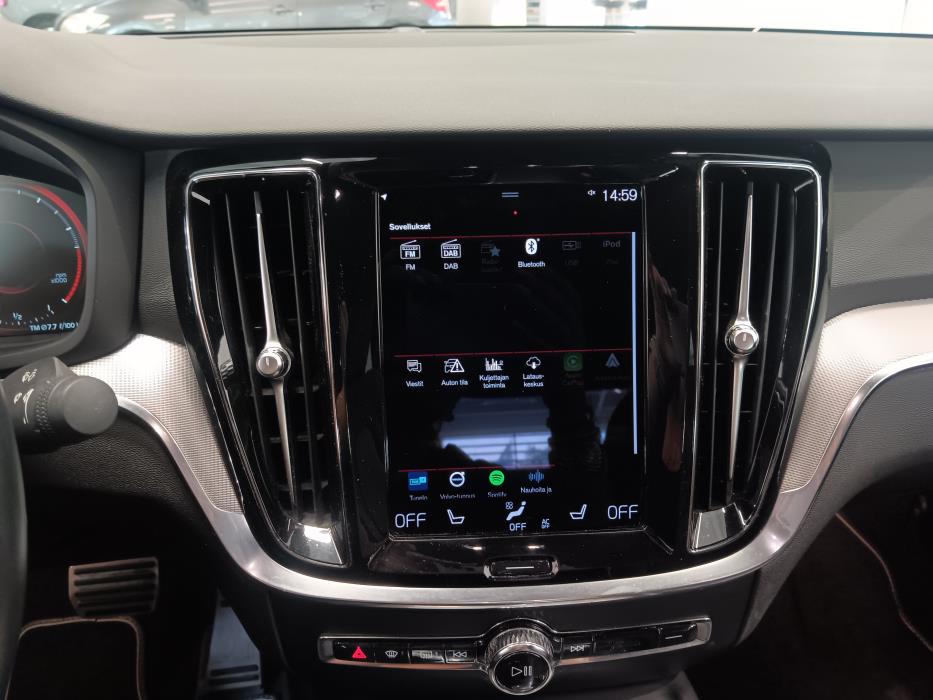 VOLVO S60 2021