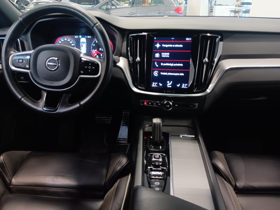 VOLVO S60 2021
