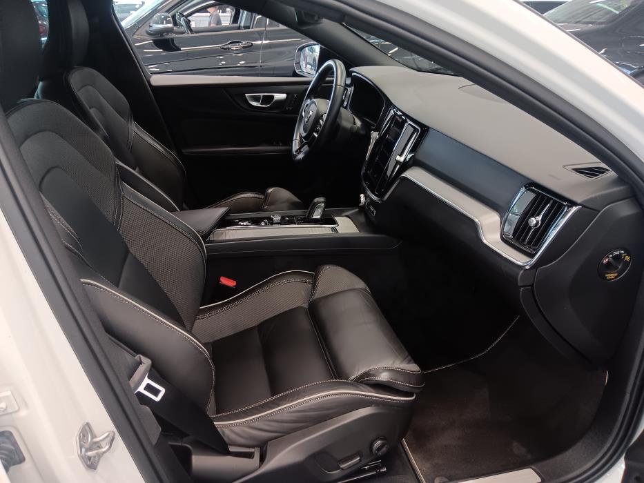 VOLVO S60 2021