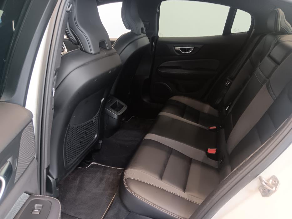 VOLVO S60 2021