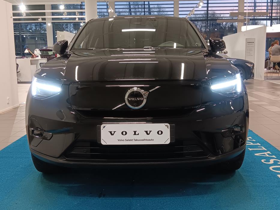VOLVO C40 2023