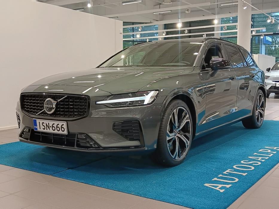 VOLVO V60 2026