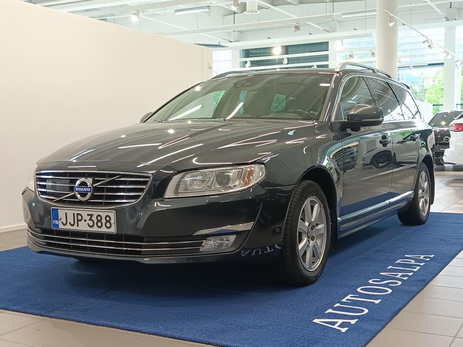 VOLVO V70 2016