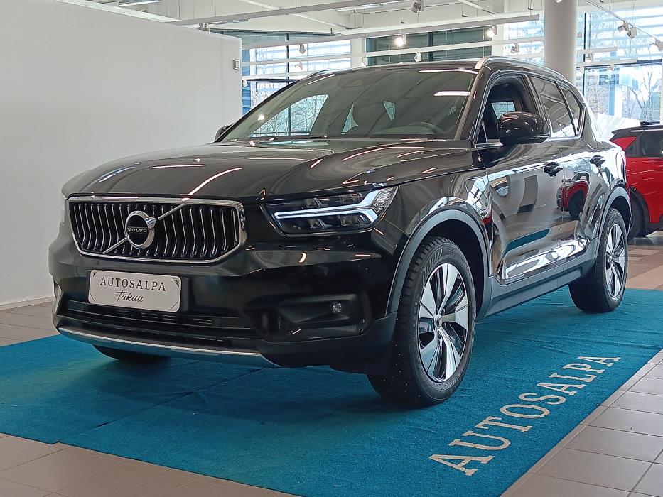 VOLVO XC40 2021