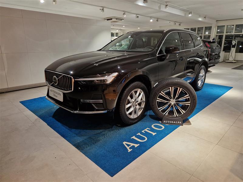 VOLVO XC60 2022