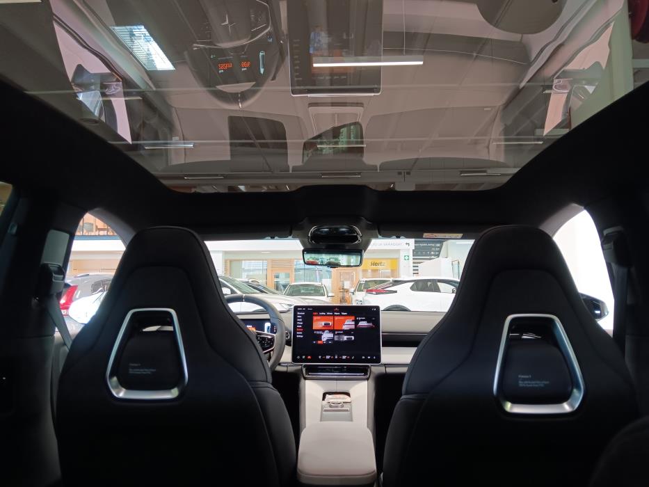 POLESTAR 4 2026