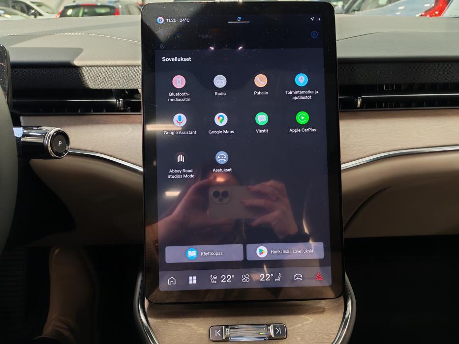 VOLVO ES90 2026