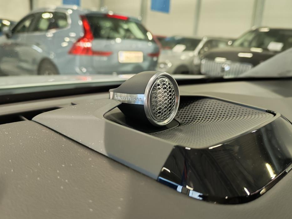 VOLVO ES90 2026