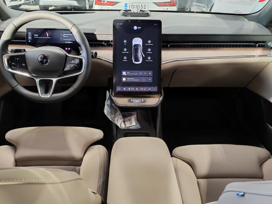 VOLVO ES90 2026