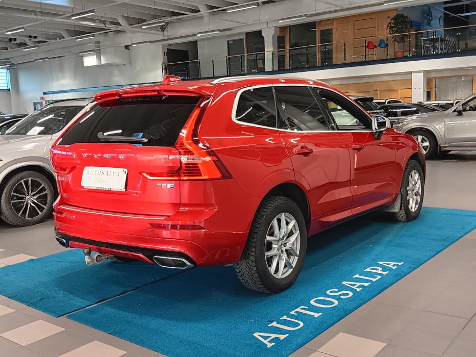 VOLVO XC60 2019