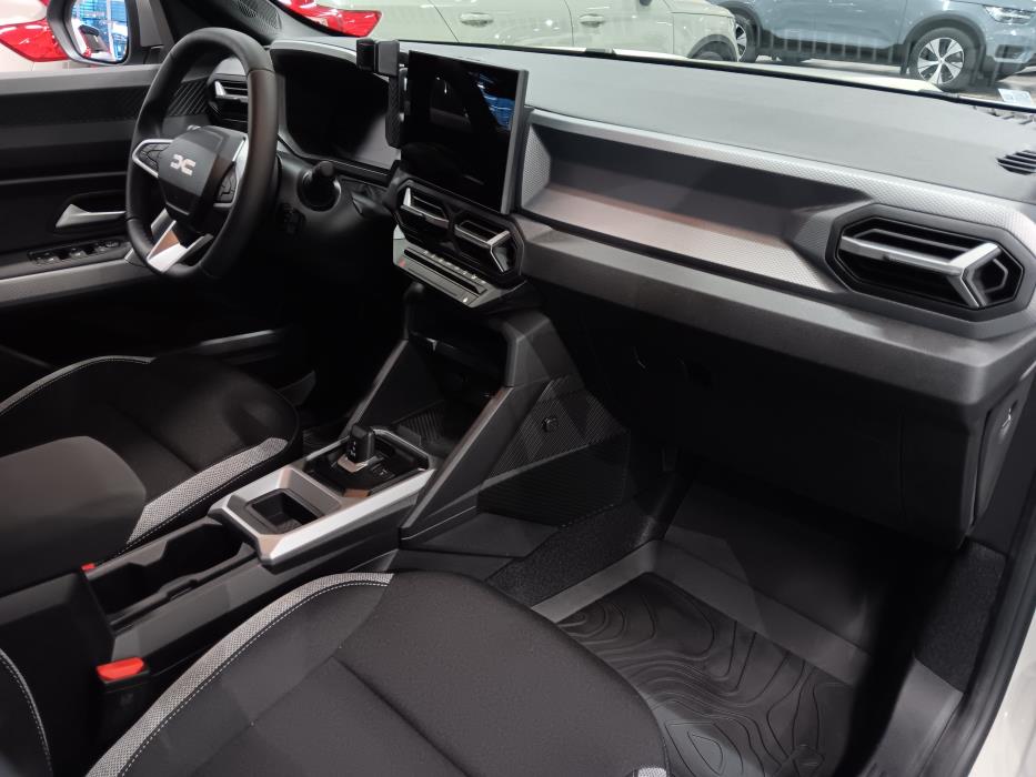 DACIA Duster 2025