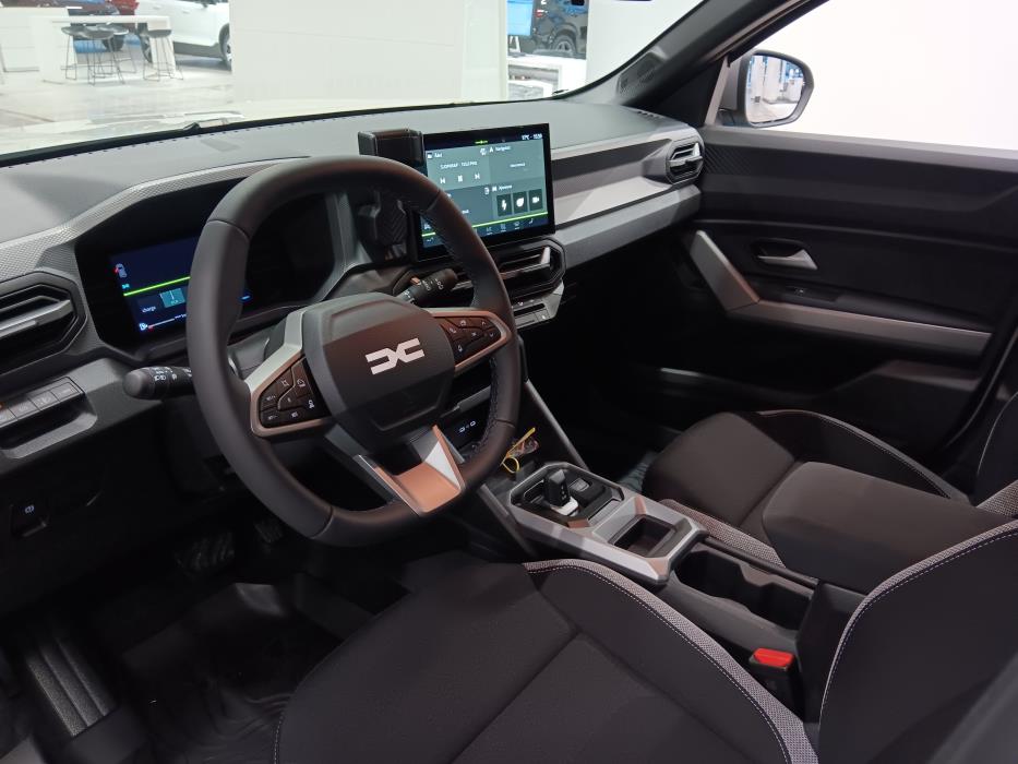 DACIA Duster 2025