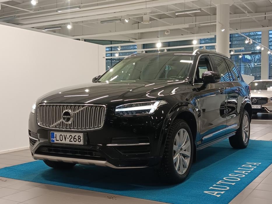 VOLVO XC90 2019