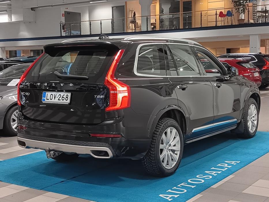 VOLVO XC90 2019