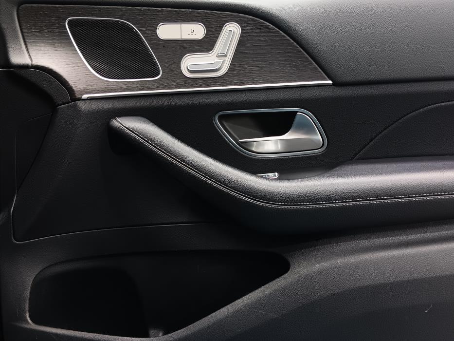 MERCEDES-BENZ GLE 2020