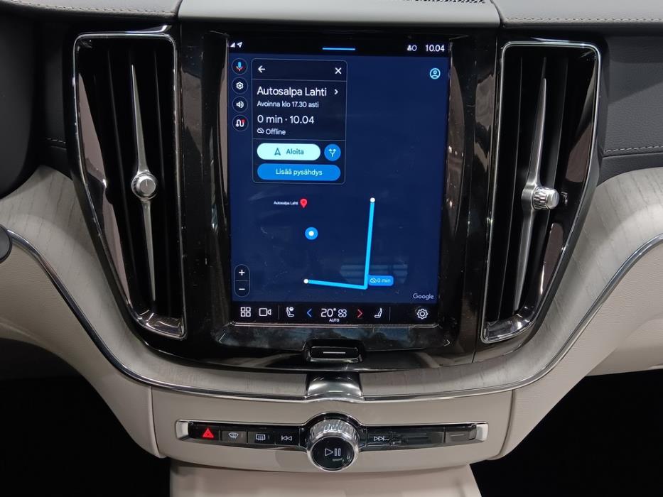 VOLVO XC60 2024