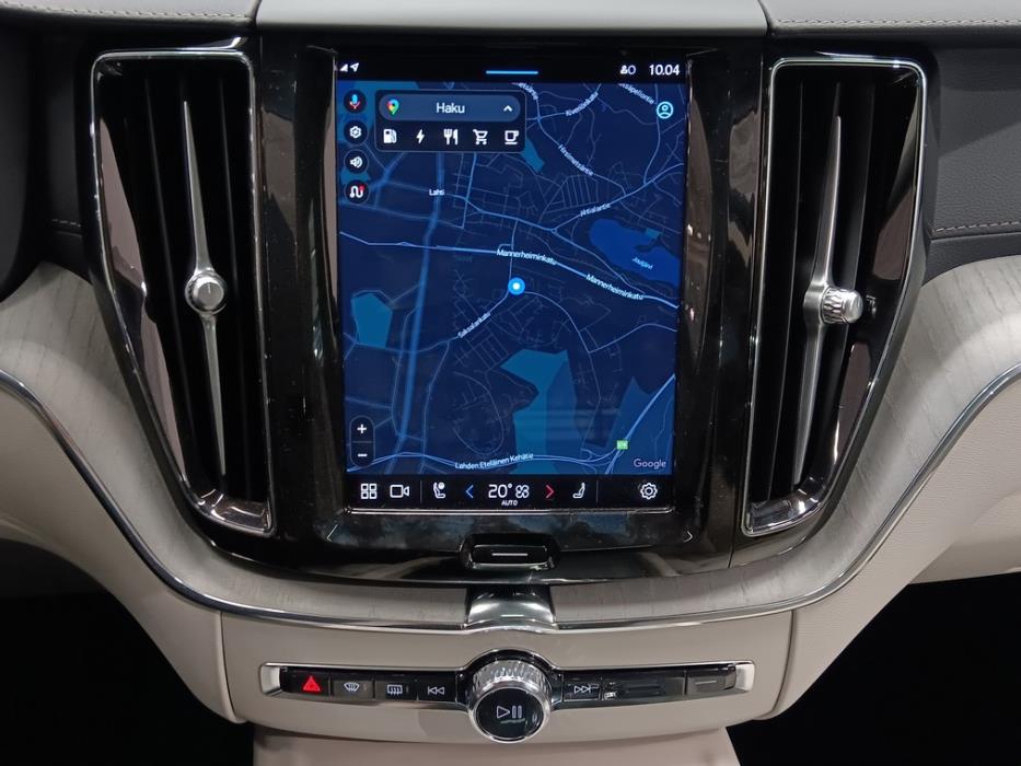 VOLVO XC60 2024