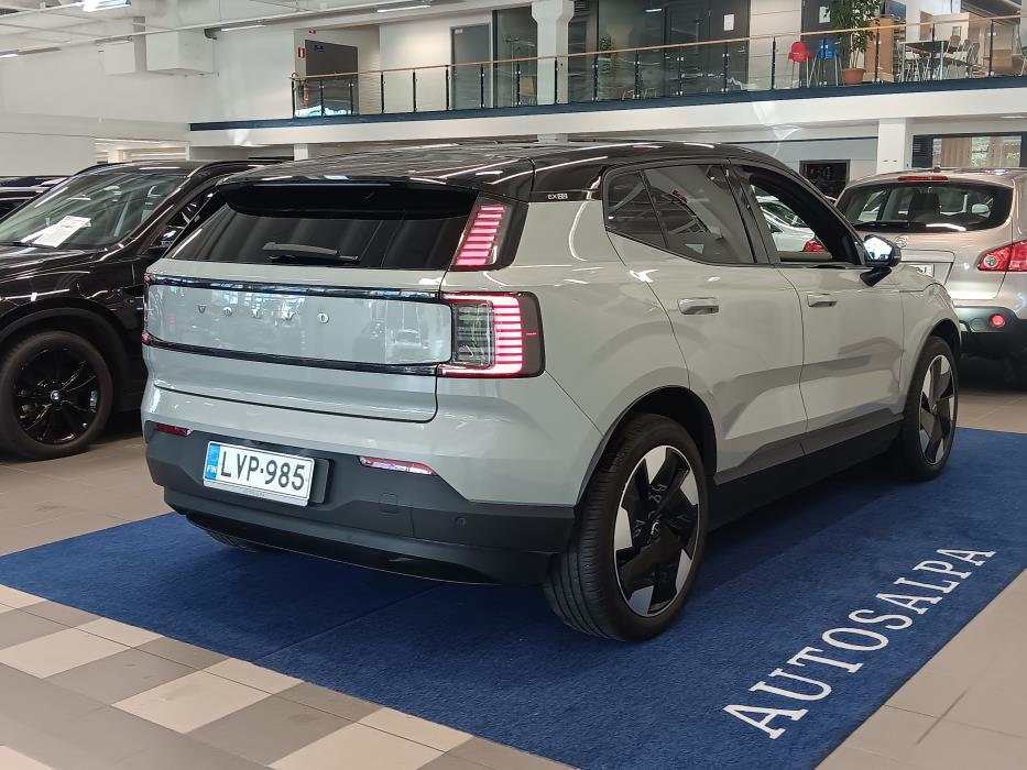 VOLVO EX30 2024